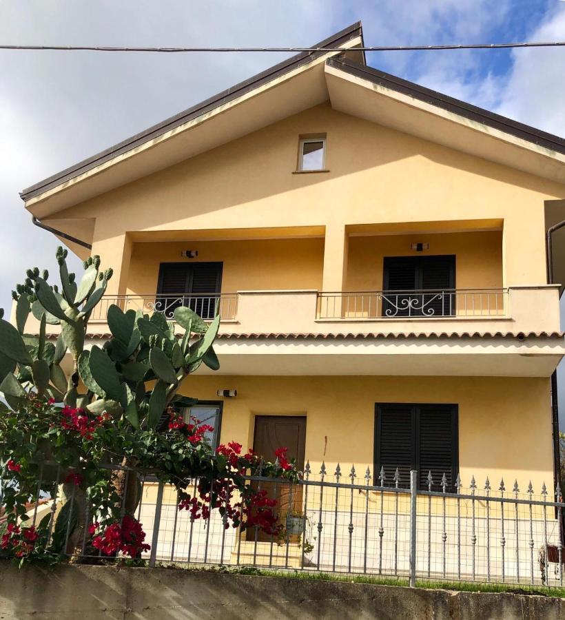 La Rinella Acomodação com café da manhã Caria Exterior foto