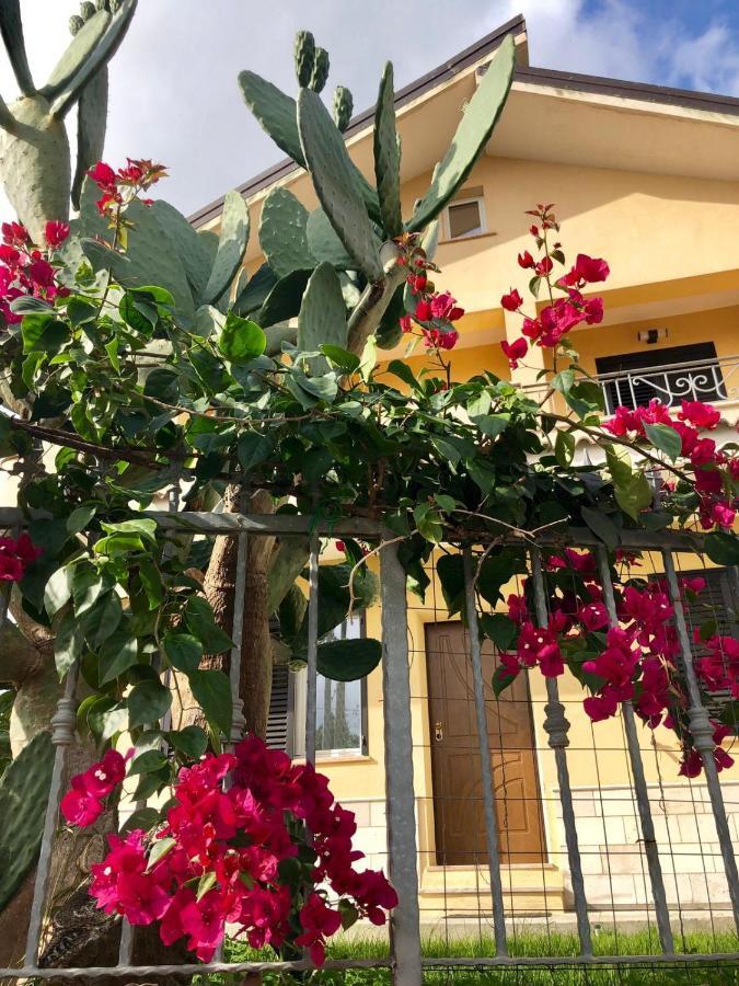 La Rinella Acomodação com café da manhã Caria Exterior foto